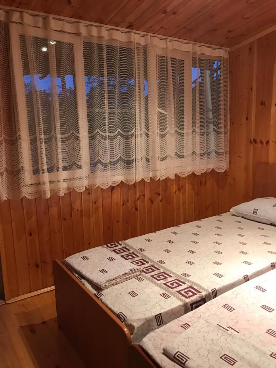 Гостевой Дом С Садом Hotel Gagra Exterior photo